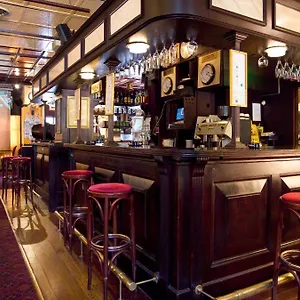 Astoria Hotel